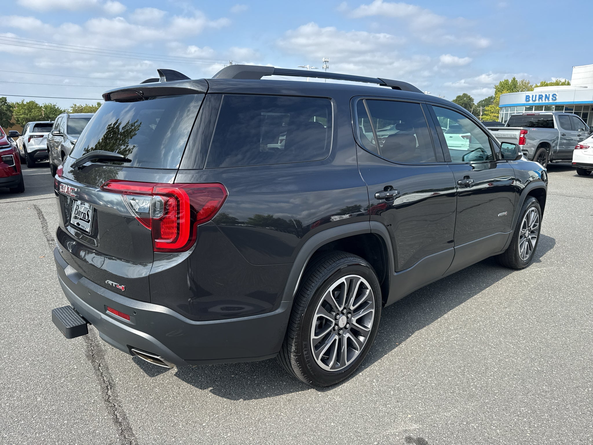 2020 GMC Acadia AT4