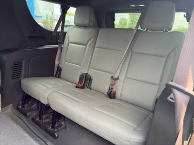 2022 Chevrolet Suburban LT