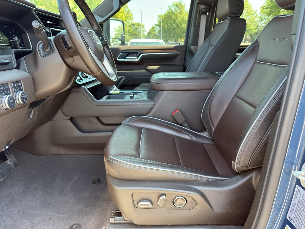 2025 GMC Sierra 3500 HD Denali