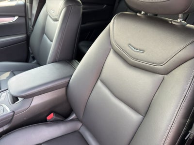 2025 Cadillac XT5 Luxury