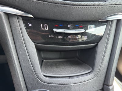2025 Cadillac XT5 Luxury