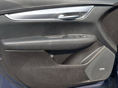 2025 Cadillac XT5 Luxury