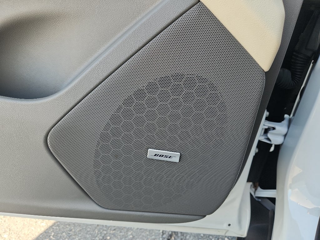 2023 Cadillac XT5 FWD Premium Luxury