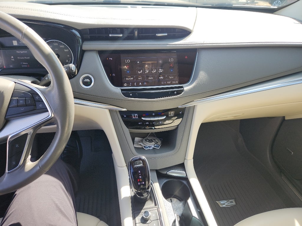 2023 Cadillac XT5 FWD Premium Luxury