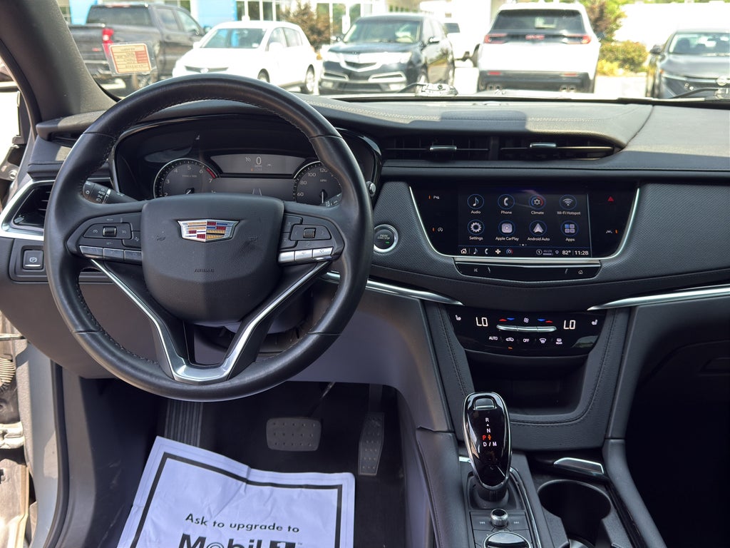 2024 Cadillac XT6 Luxury