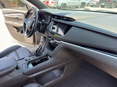 2024 Cadillac XT6 Luxury