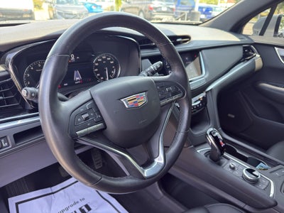 2024 Cadillac XT6 Luxury