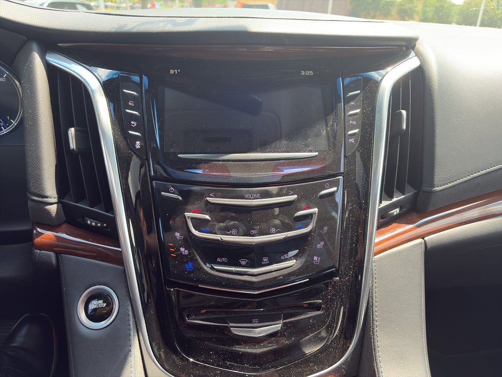 2019 Cadillac Escalade Luxury