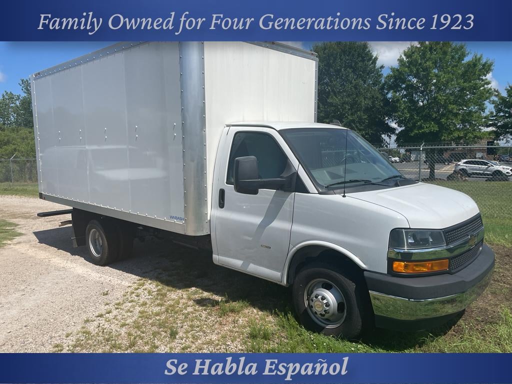 2022 Chevrolet Express Cutaway 3500 Base