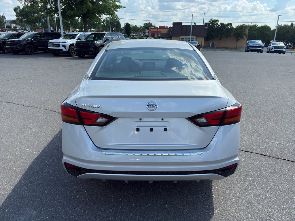 2022 Nissan Altima 2.5 S
