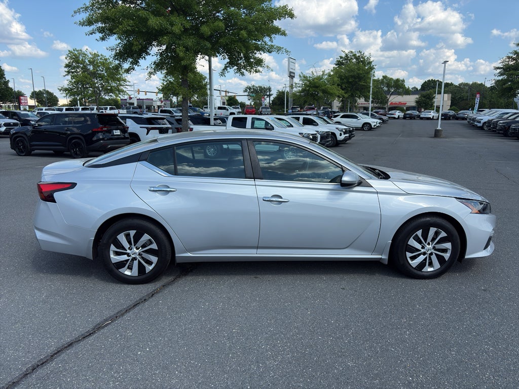 2022 Nissan Altima 2.5 S