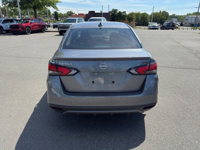 2025 Nissan Versa SR