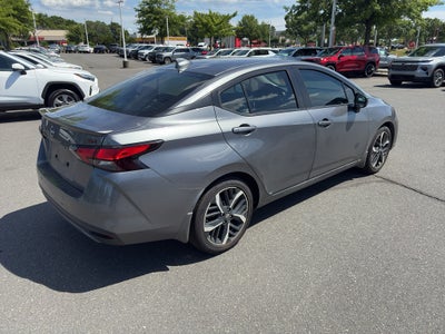 2025 Nissan Versa SR