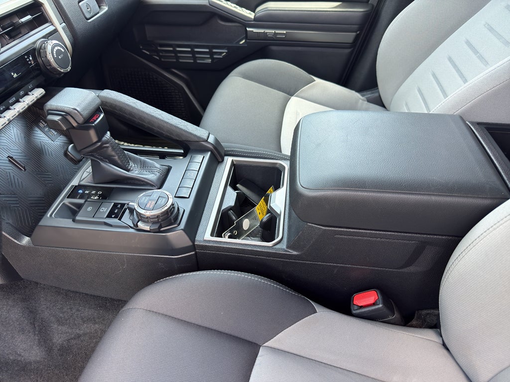 2024 Toyota Tacoma 4WD SR5