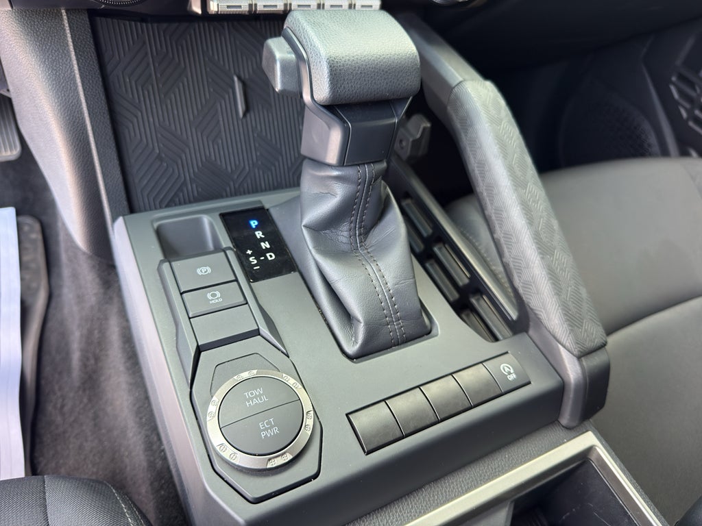 2025 Toyota Tacoma 2WD SR5