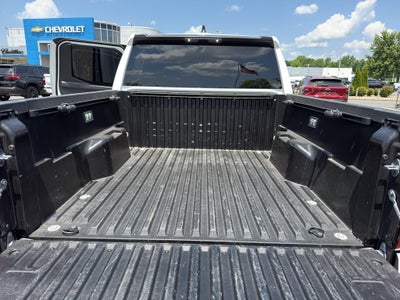 2025 Toyota Tacoma 2WD SR5