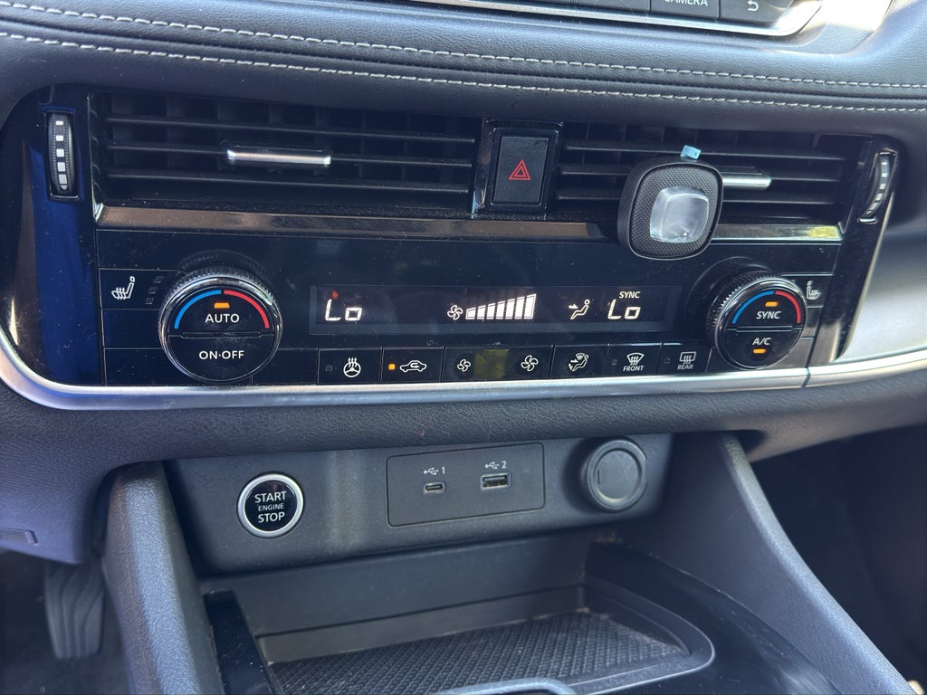 2022 Nissan Rogue SV