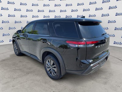 2025 Nissan Pathfinder S