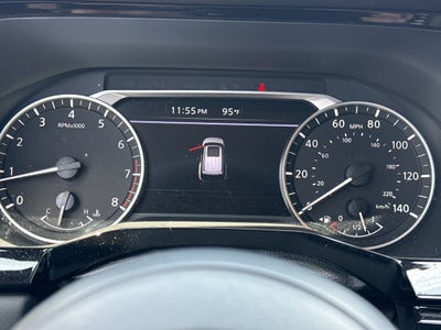 2025 Nissan Pathfinder SV