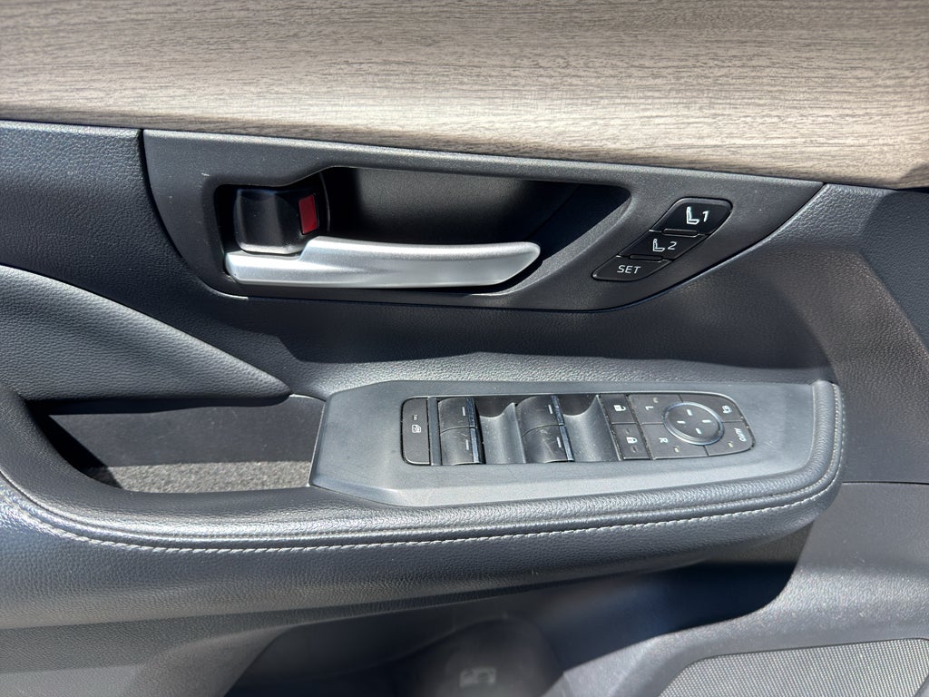 2025 Toyota Grand Highlander Hybrid XLE