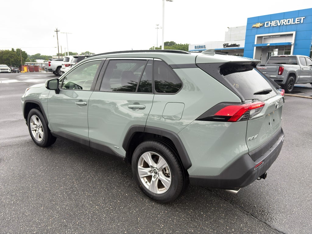 2021 Toyota RAV4 Hybrid XLE