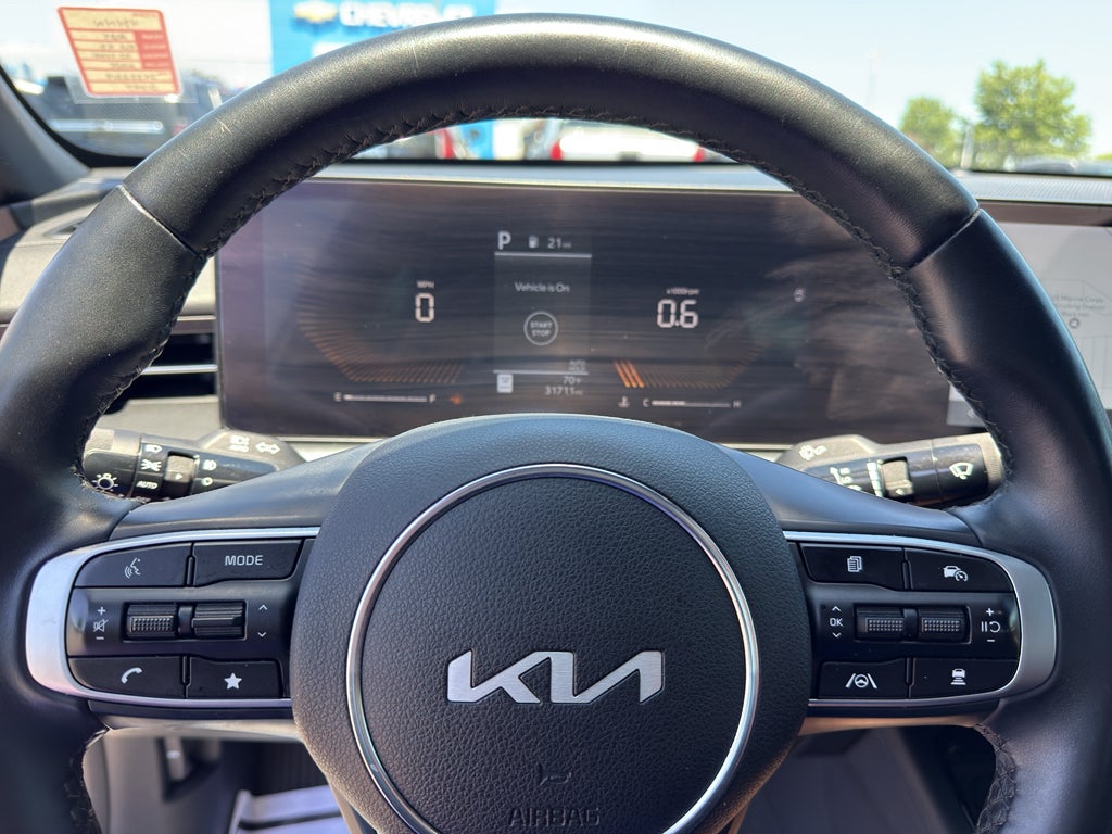 2025 Kia K5 GT-Line