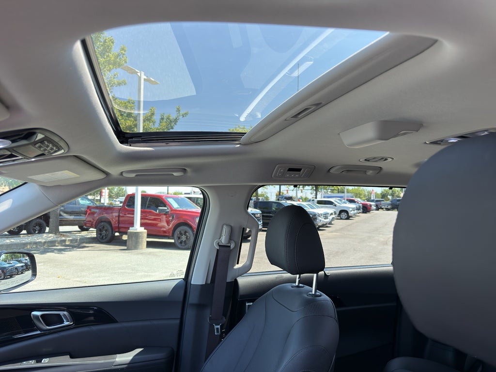 2025 Kia Carnival SX Prestige