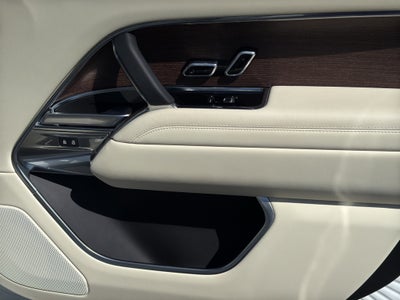 2024 Land Rover Range Rover SE